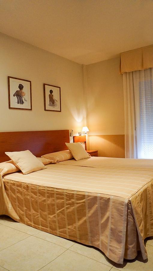 Hostal Forum Villa Del Rio Luaran gambar