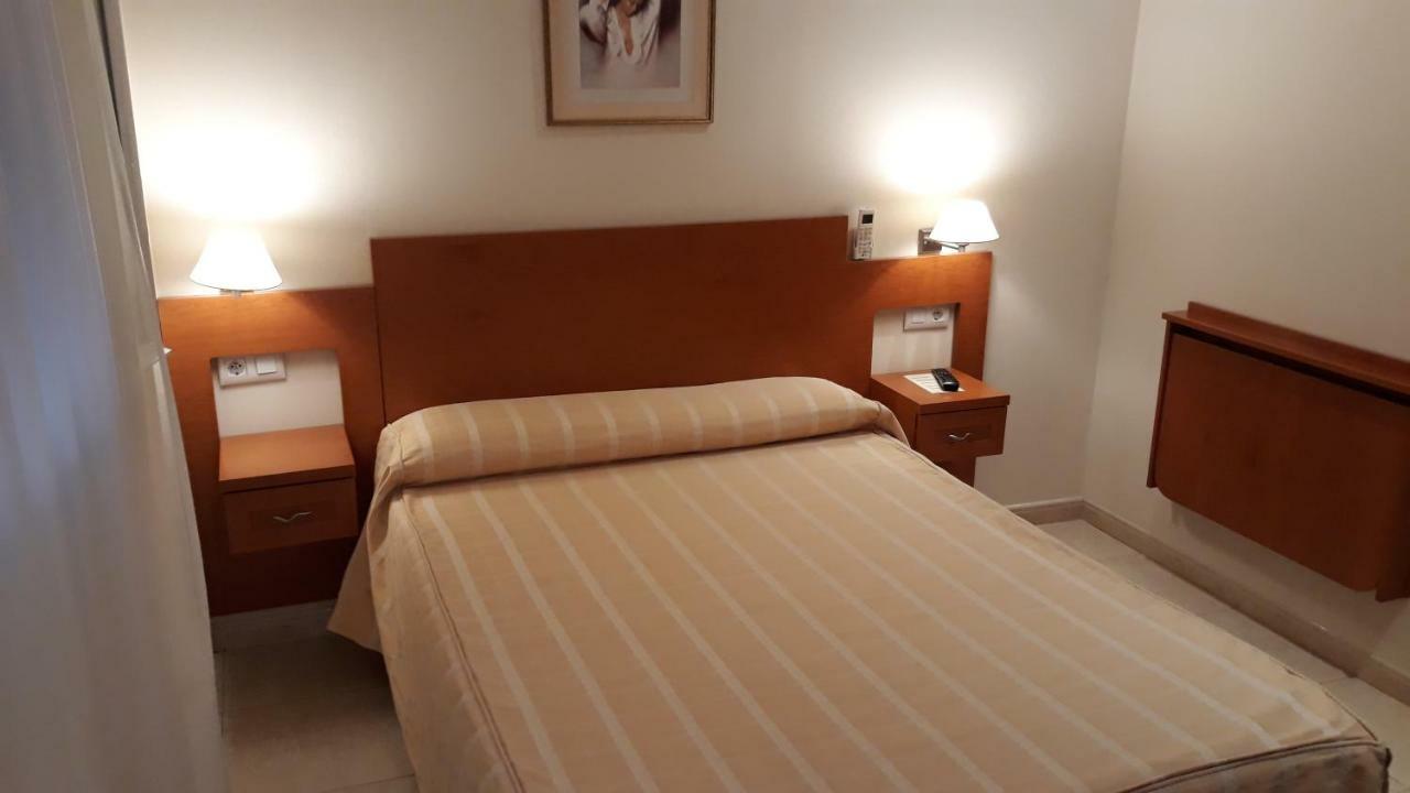 Hostal Forum Villa Del Rio Luaran gambar